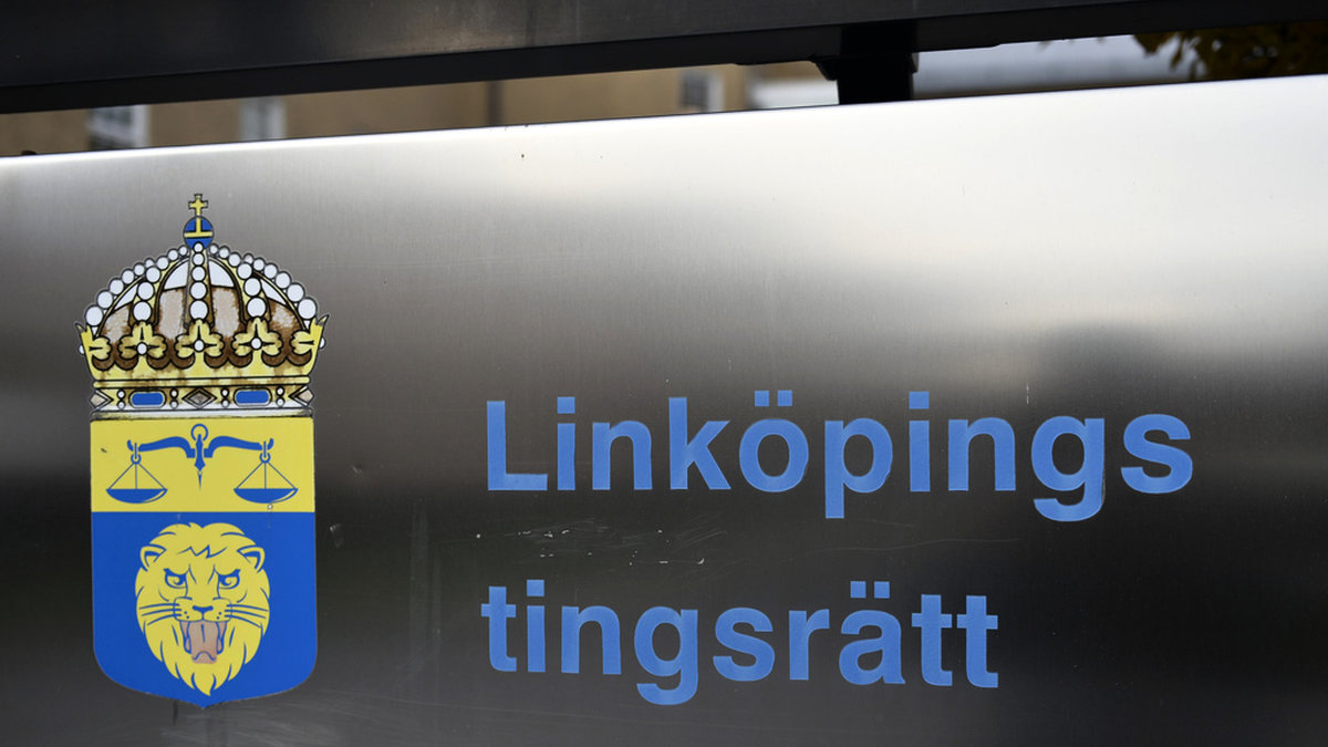 Linköpings tingsrätt dömer mannen till fem års fängelse för grova sexbrott mot barn. Arkivbild.