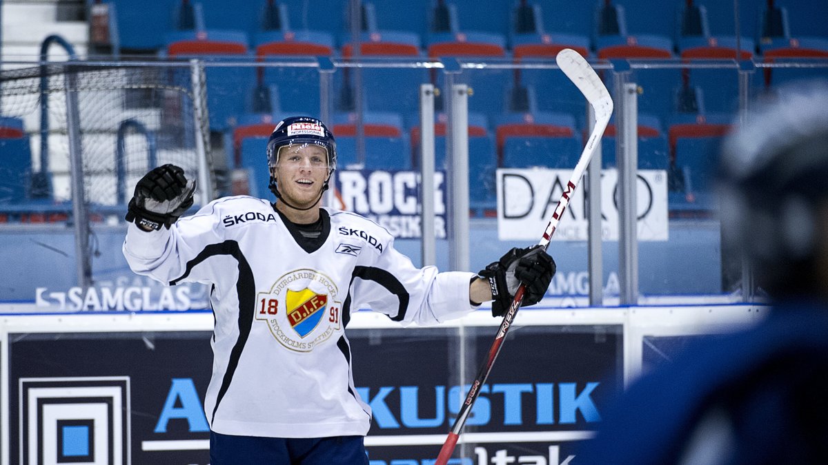Landeskog är den senaste NHL-spelaren som kommer in i hockeyallsvenskan.