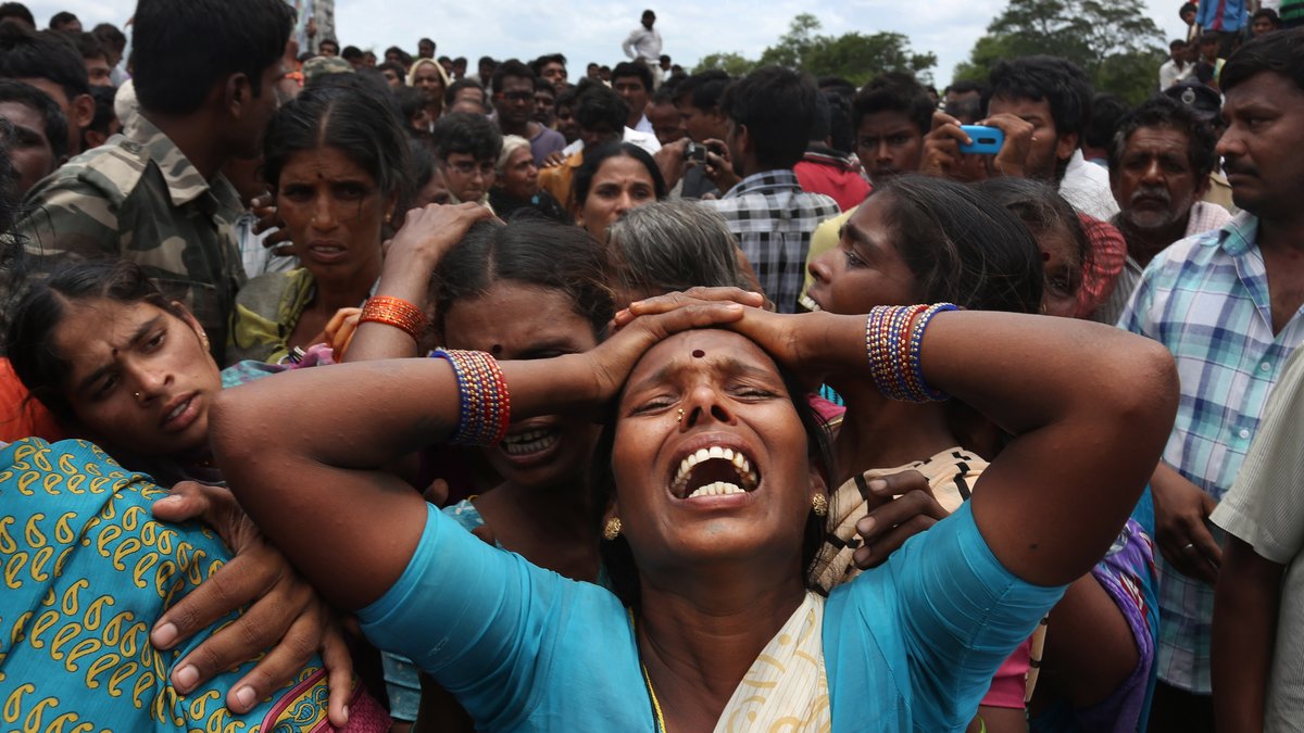Enligt Indiens nationella brottsregister så rapporterades 309 546 stycken sexualbrott mot kvinnor under 2013.
