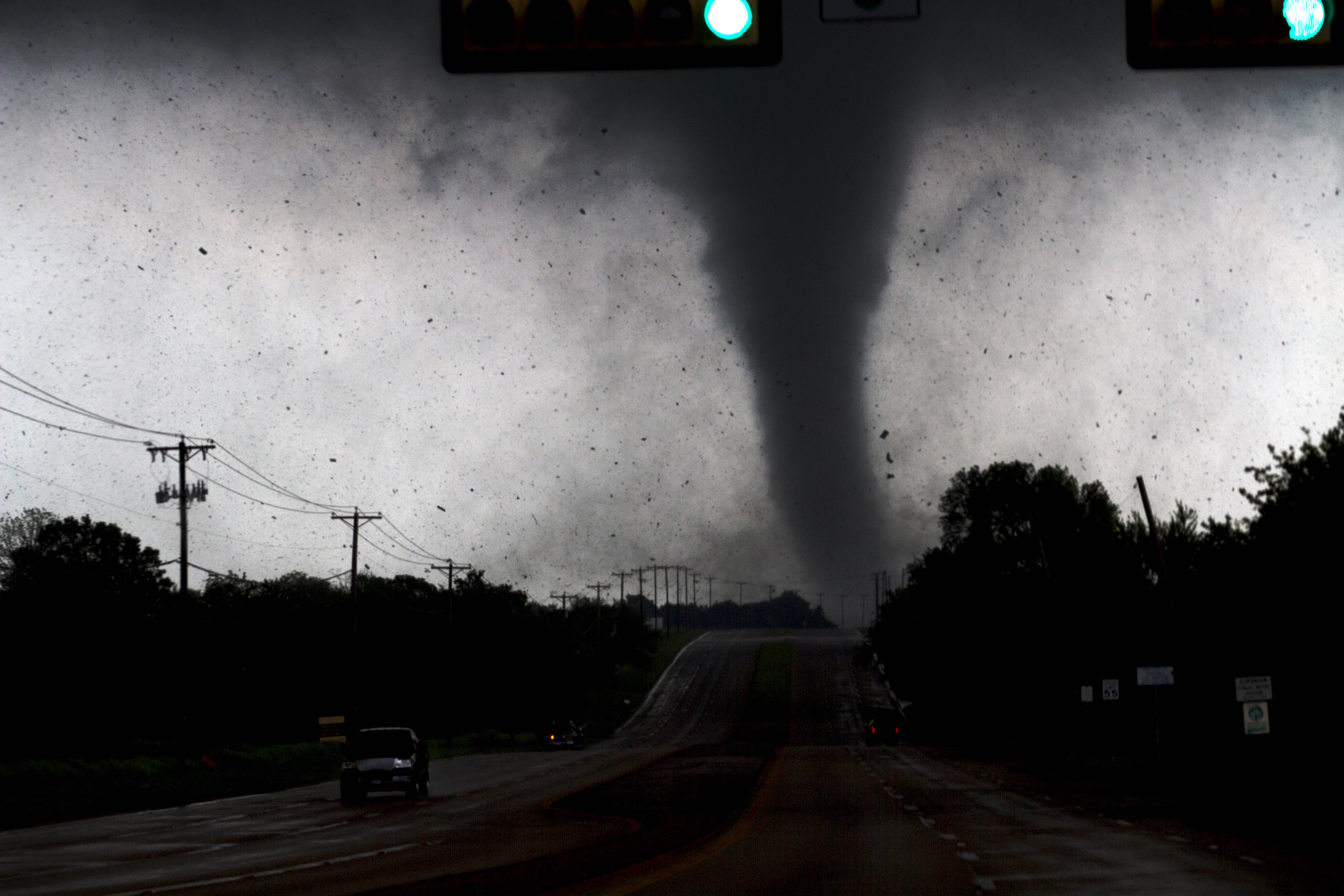 Tornado säsongen har precis börjat i USA. Enligt Geograpy startar säsongen i april och slutar i juni. Tornado säsongen har precis börjat i USA. Enligt Geograpy startar säsongen i april och slutar i juni.