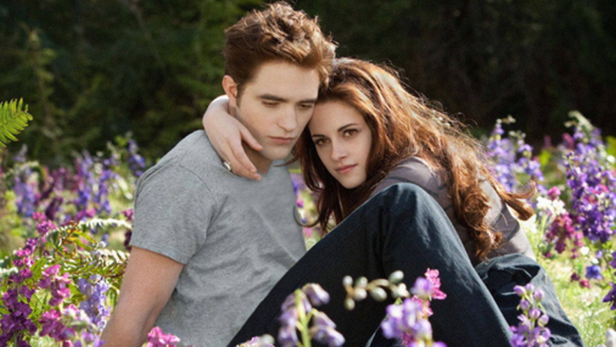 Vampyrer, Kristen Stewart och Robert Pattinson är hett. The Twilight Saga har mer än 38 miljoner likes.