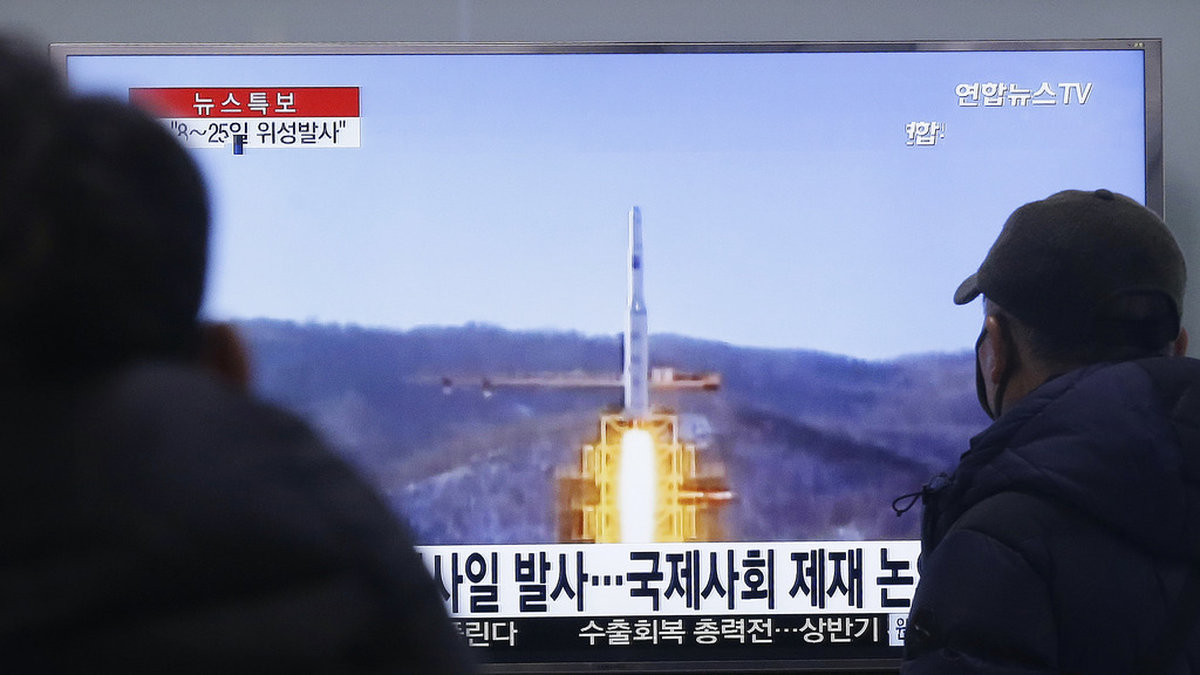 En kommunikationssatellit ska Nordkorea ha skickat upp.