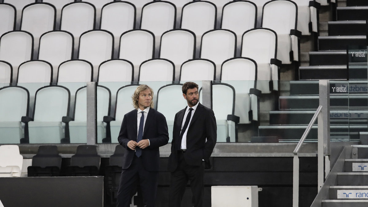 Pavel Nedved och Andrea Agnelli avgick båda ur Juventus ledning i höstas och riskerar rättegång. Arkivbild.