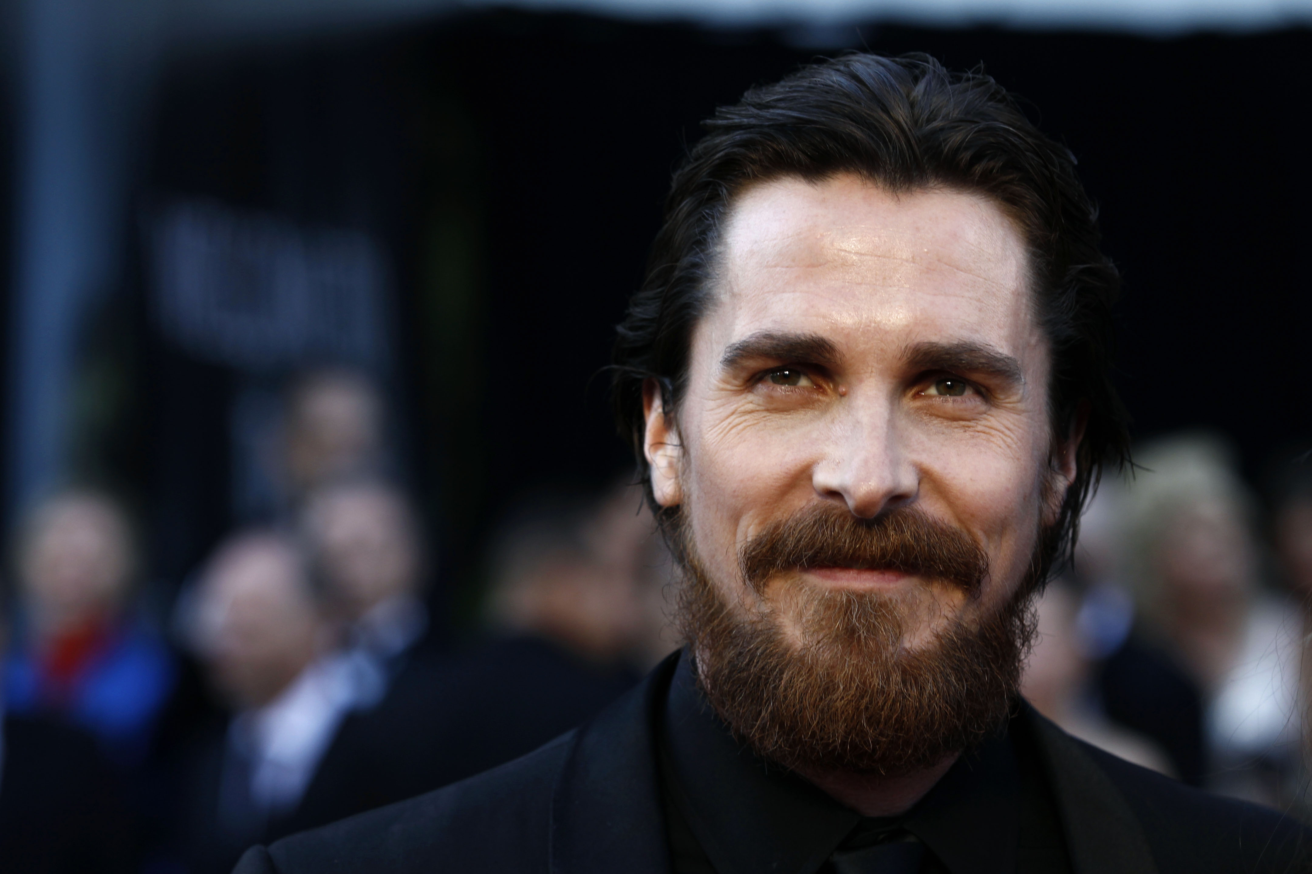 .. och Christian Bale synas.