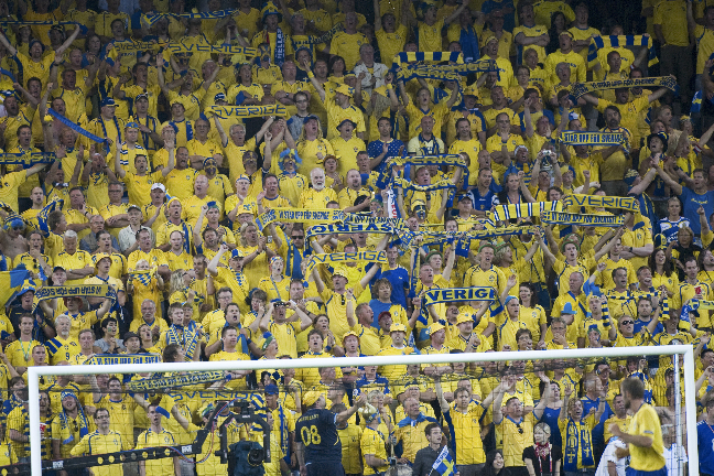 Svenska fans har blivit beryktade ut över Europa för sin nyfunna läktarkultur.