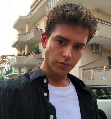 Lucas Armando Feola Lucas Armando Feola