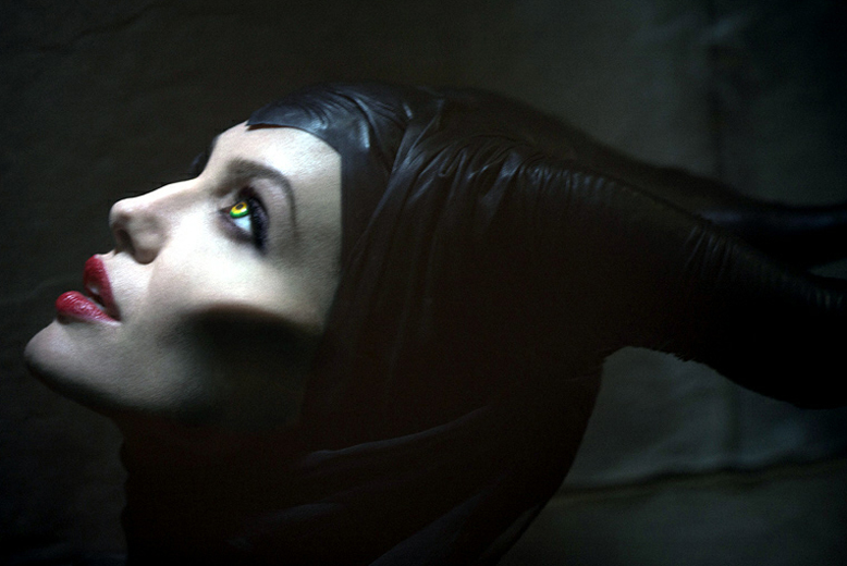 Angelina Jolie, Film, Törnrosa, Maleficent
