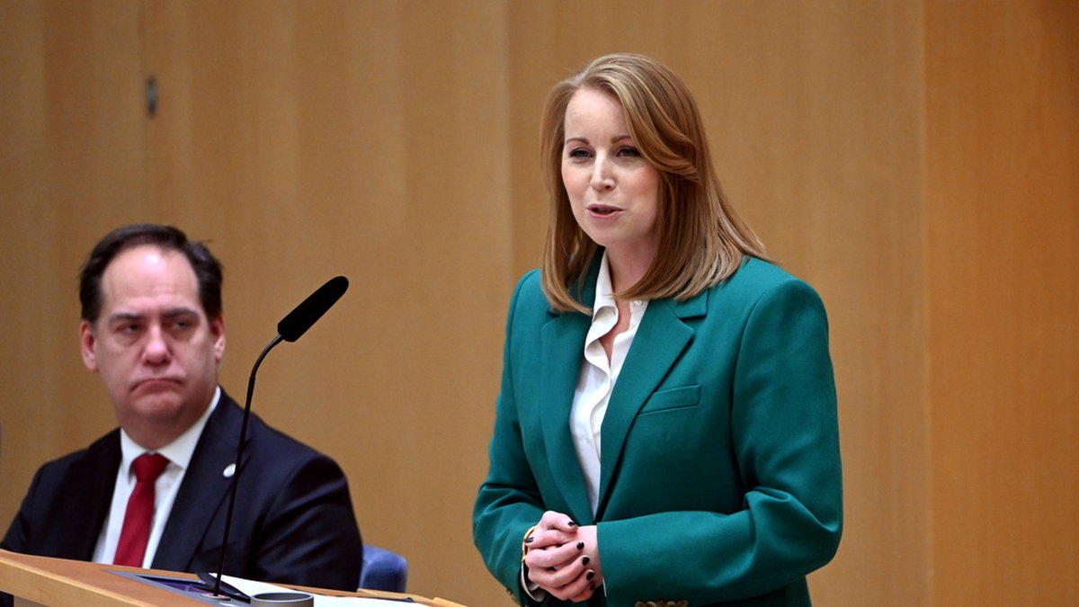 Centerpartiets partiledare Annie Lööf (C) gjorde sin sista partiledardebatt i riksdagen.