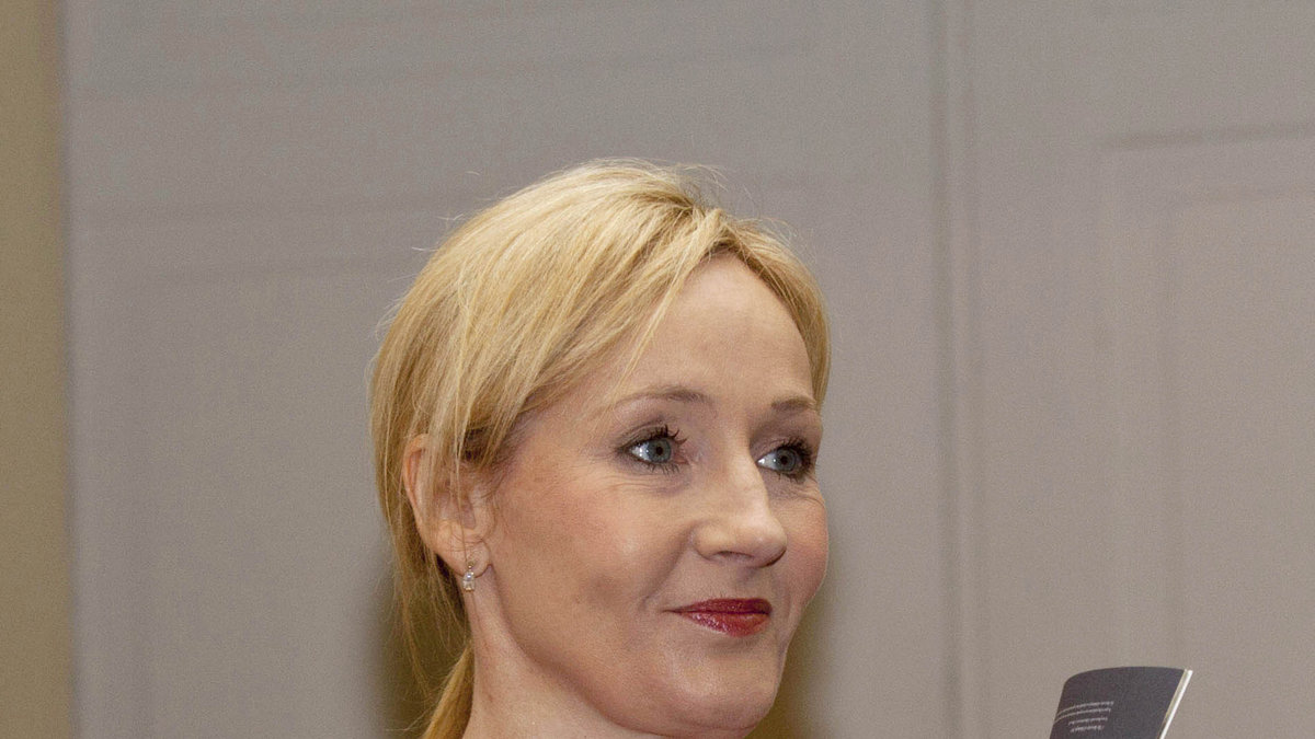 Innan J.K Rowling blev känd för sina böcker levde hon som ensamstående mamma och fick försörja familjen med bidrag. 