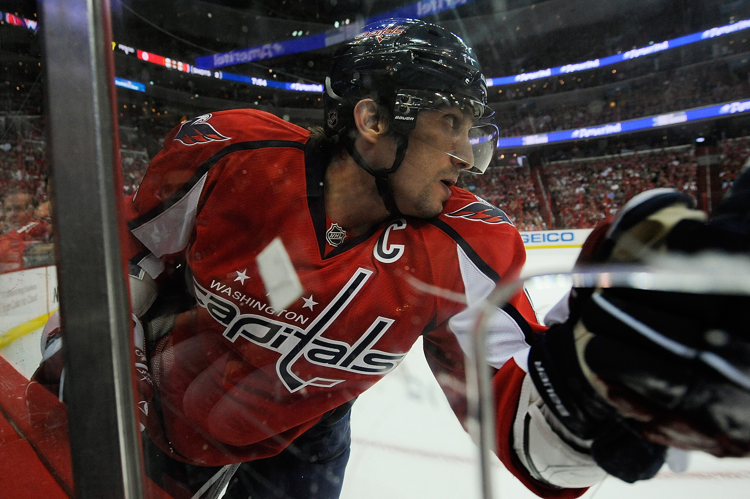 Alexander Ovechkin blev målskytt, men det räckte inte för Capitals. Alexander Ovechkin blev målskytt, men det räckte inte för Capitals.