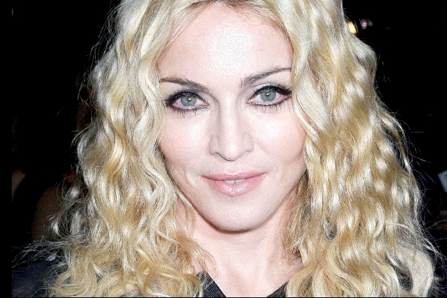 2009, Madonnas ansikte har inte förändrats mycket.