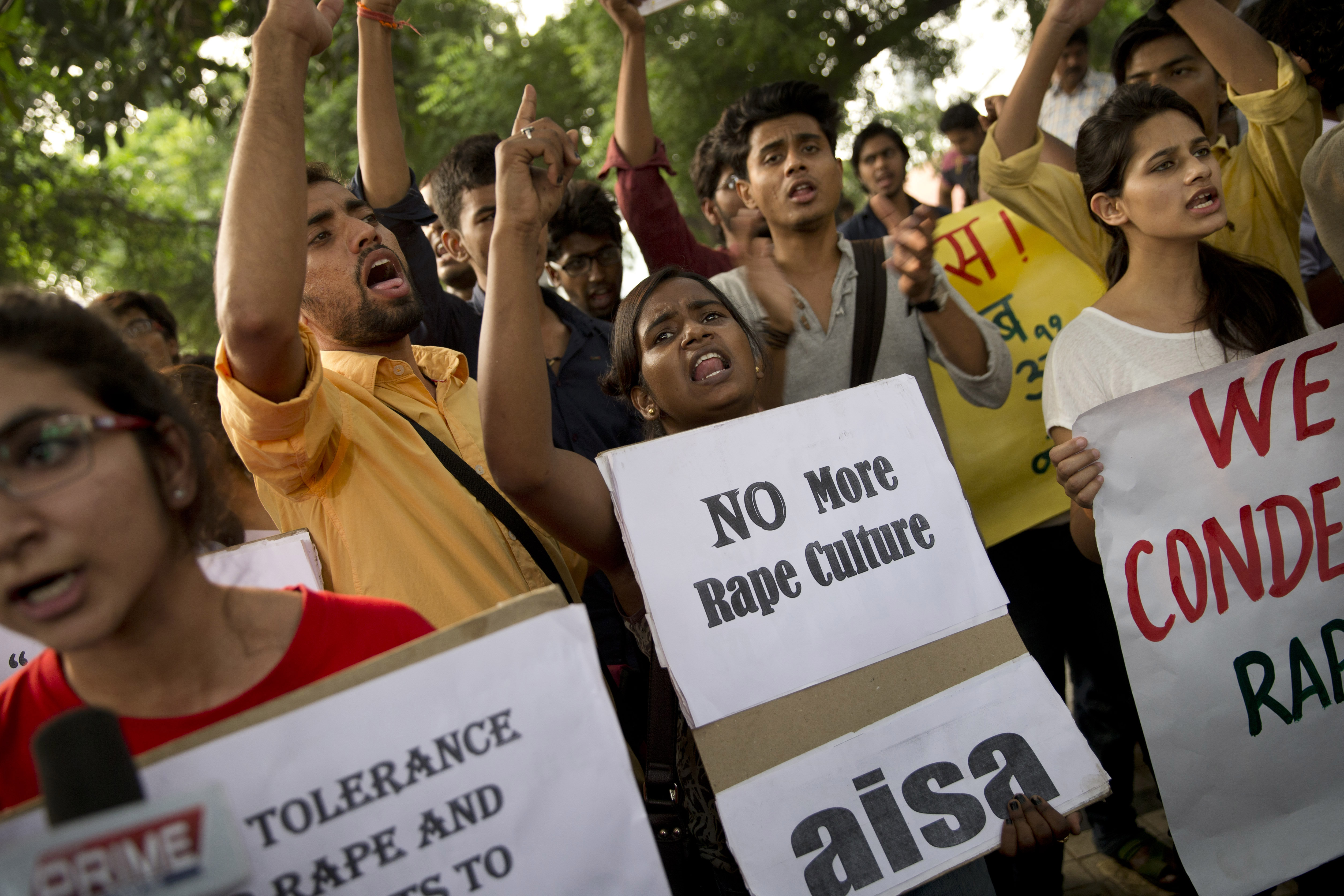 I Indien har ett flertal uppmärksammade våldtäkter skett. 