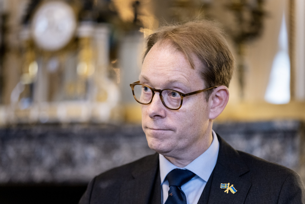 S vill att utrikesminister Tobias Billström kommer till utrikesutskottet. Arkivbild.