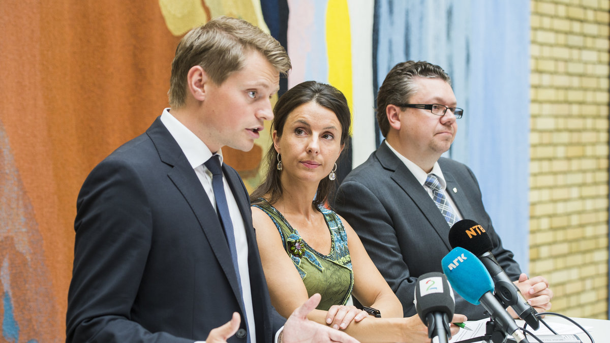 Moderaternas systerparti Høyre och högerpopulistiska Fremskrittspartiet ligger bakom lagförslaget.