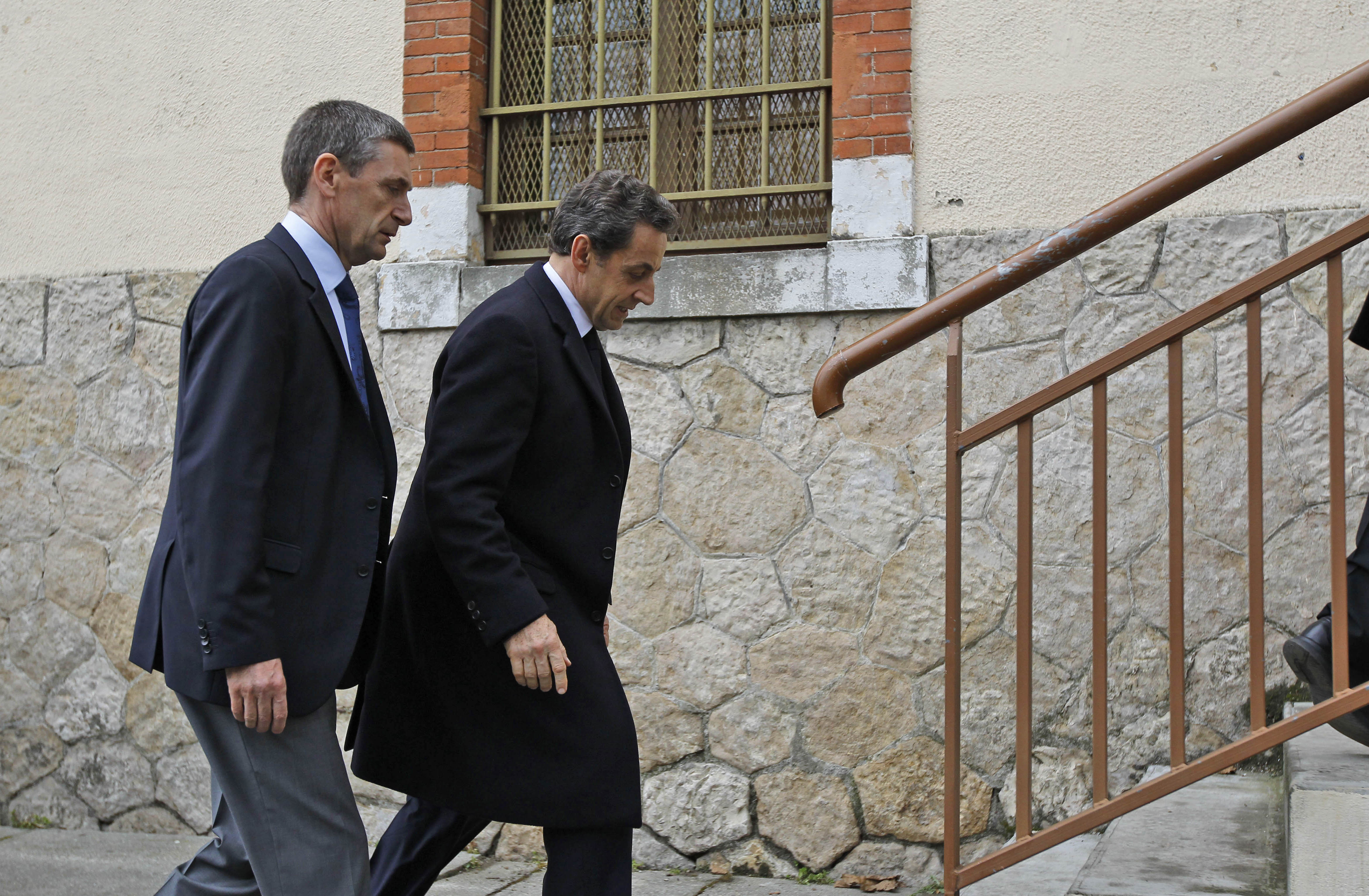 Sarkozy kom till platsen på eftermiddagen.