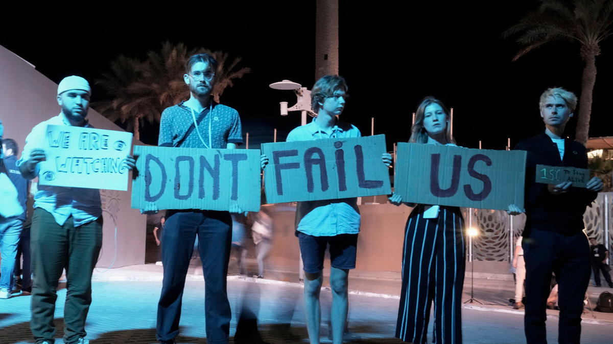Aktivister på klimattoppmötet i egyptiska orten Sharm El-Sheikh.