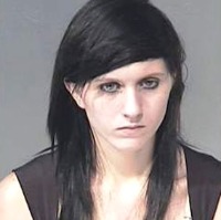 21-åriga Jessica Callaway greps efter att hon blåst. . .