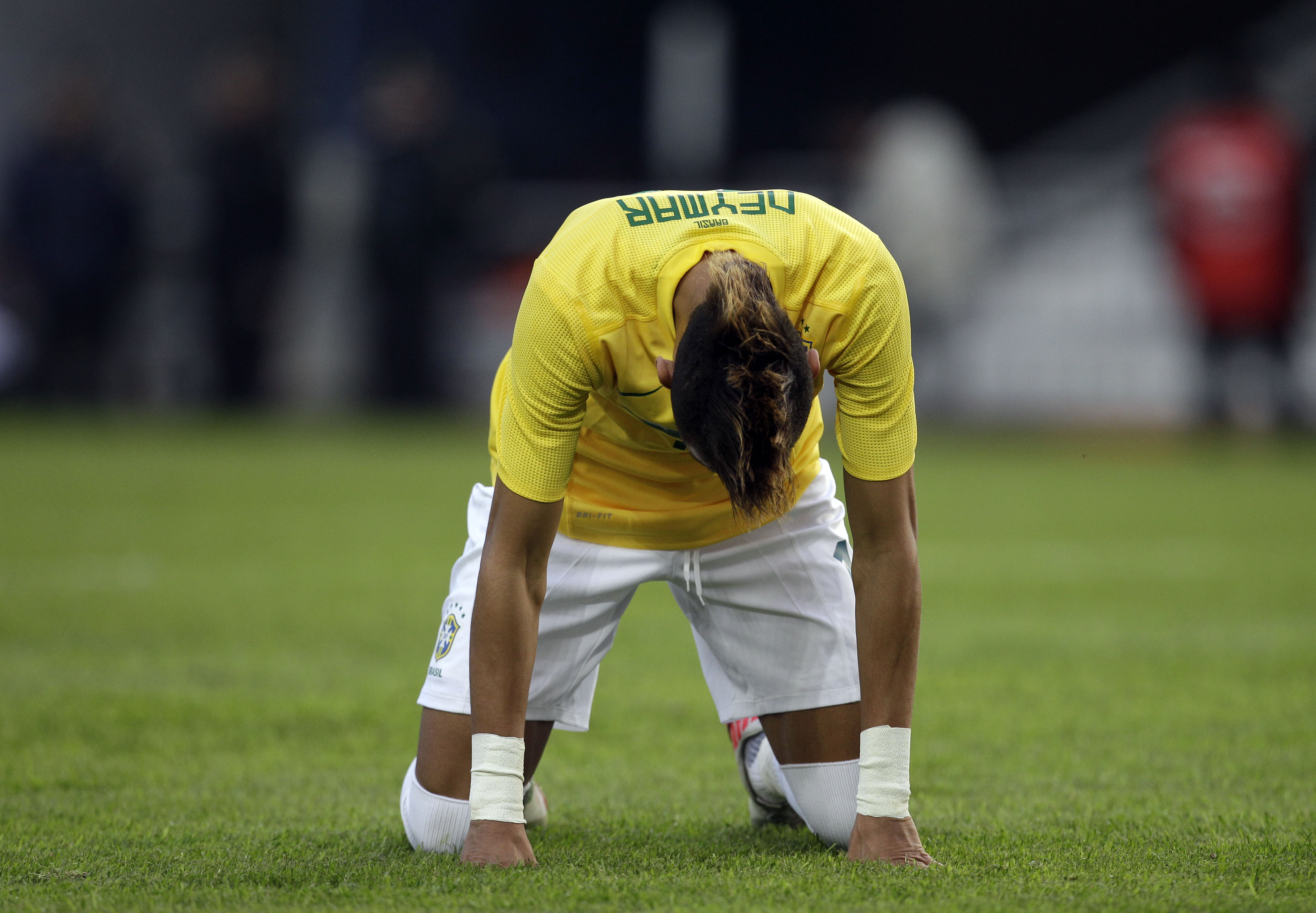 Allt medan Neymar och de övriga storstjärnorna i Brasilien och Argentina går lottlösa från turneringen.