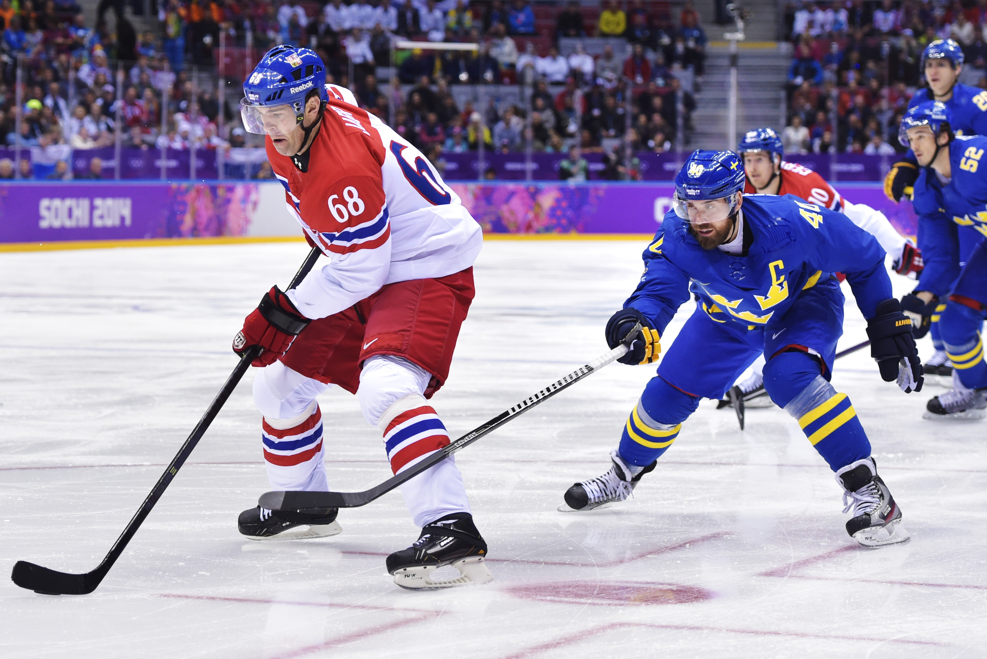 Tjeckiens Jaromir Jagr och Sveriges Henrik Zetterberg. Tjeckiens Jaromir Jagr och Sveriges Henrik Zetterberg.