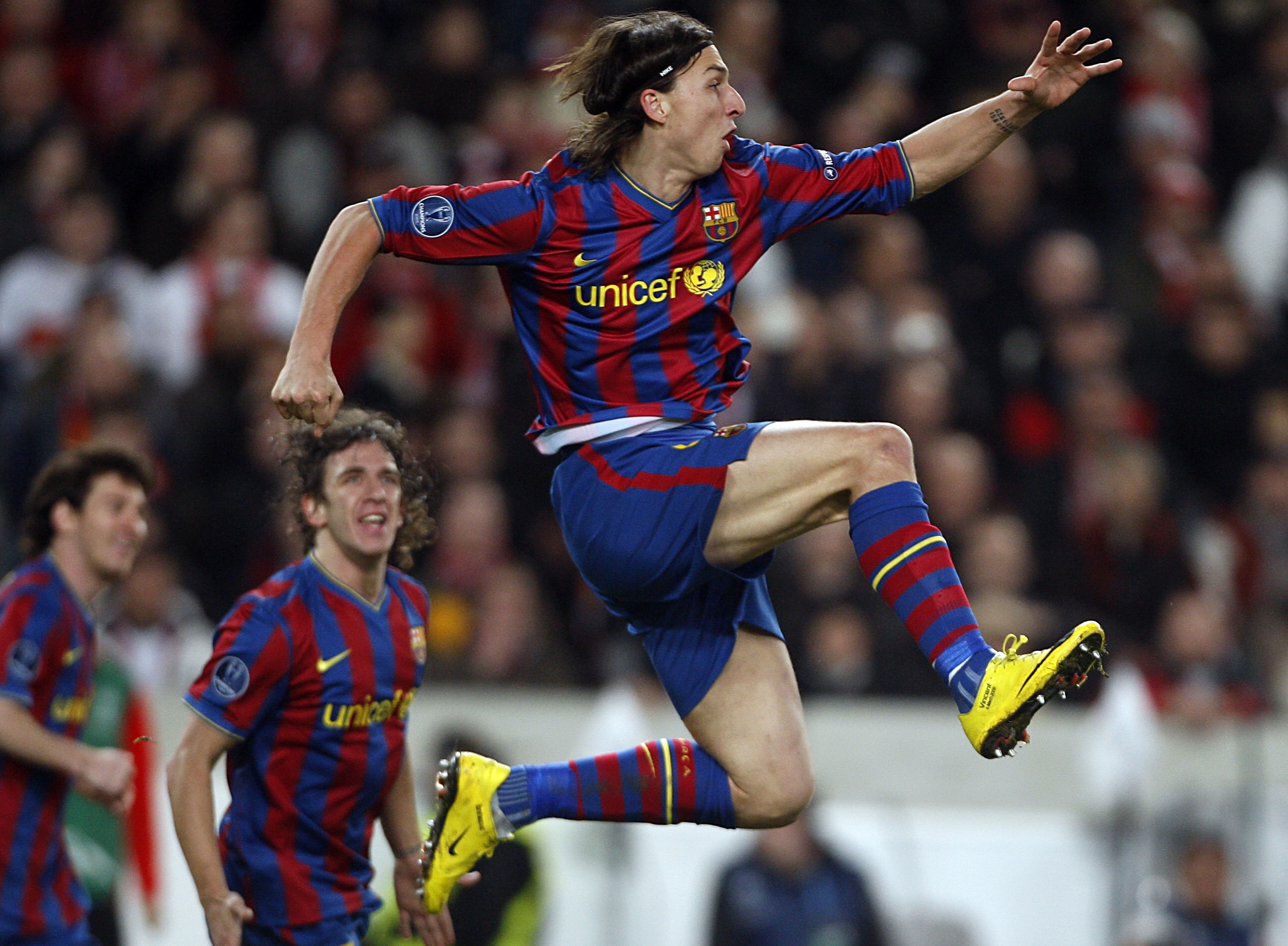 Zlatan Ibrahimovic Barcelona klarade 1-1 borta mot Stuttgart i åttondelsfinalen i Champions League under tisdagskvällen. Men sanningen är att tyskarna borde ha vunnit matchen då de ständigt var farliga i anfalls och effektiva i försvarsspelet. Efter att C Zlatan Ibrahimovic Barcelona klarade 1-1 borta mot Stuttgart i åttondelsfinalen i Champions League under tisdagskvällen. Men sanningen är att tyskarna borde ha vunnit matchen då de ständigt var farliga i anfalls och effektiva i försvarsspelet. Efter att C