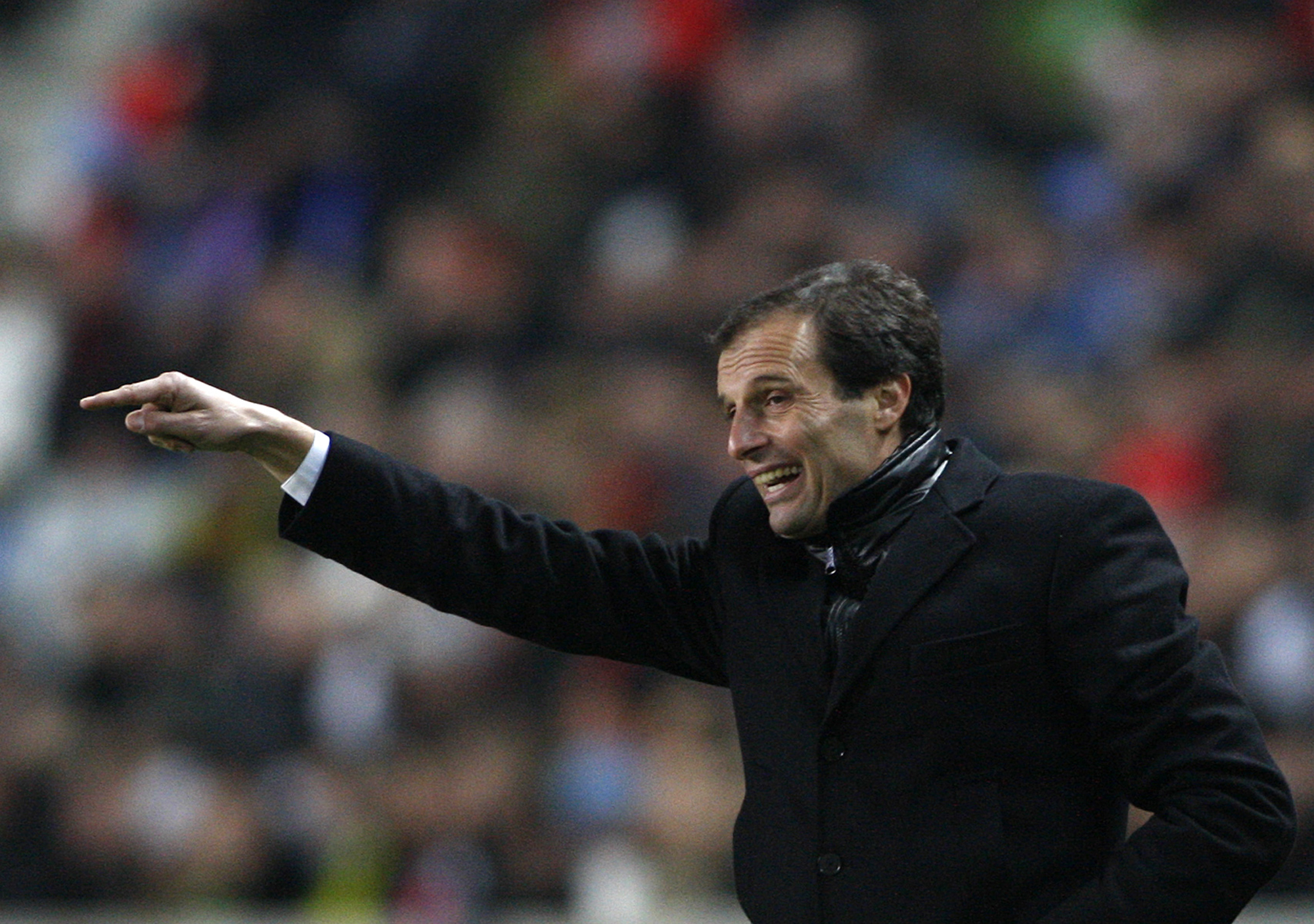 Massimilliano Allegri blev årets tränare efter ligasegern. Massimilliano Allegri blev årets tränare efter ligasegern.