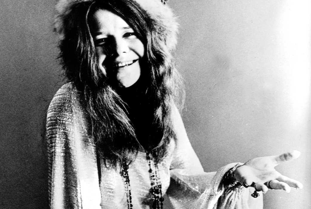 Den 4 oktober 1970 hittades den legendariska sångerskan Janis Joplin död i sitt hem i Hollywood. Stjärnan hade tagit en överdos heroin och hittades lutad mot ett sängbord med en cigarett i ena handen. Janis Joplin blev bara 27 år. 