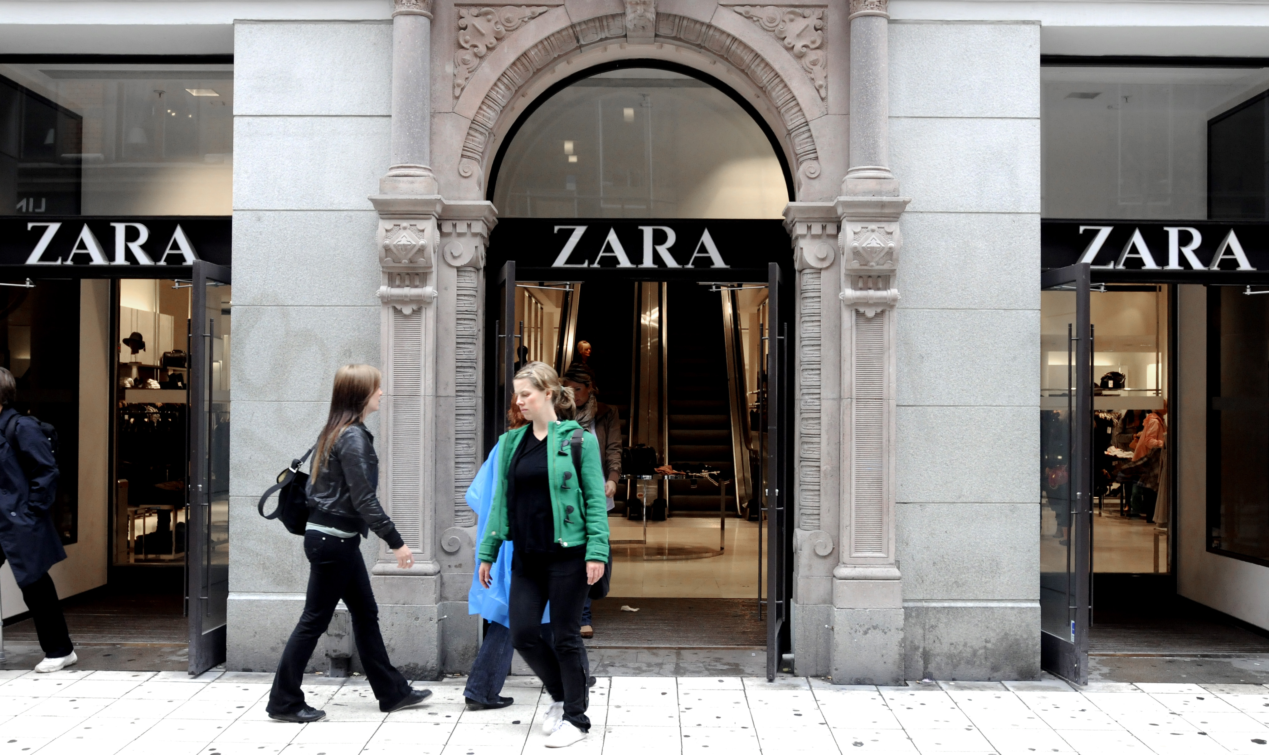 Spanska Zara har det motigt i Sverige. 