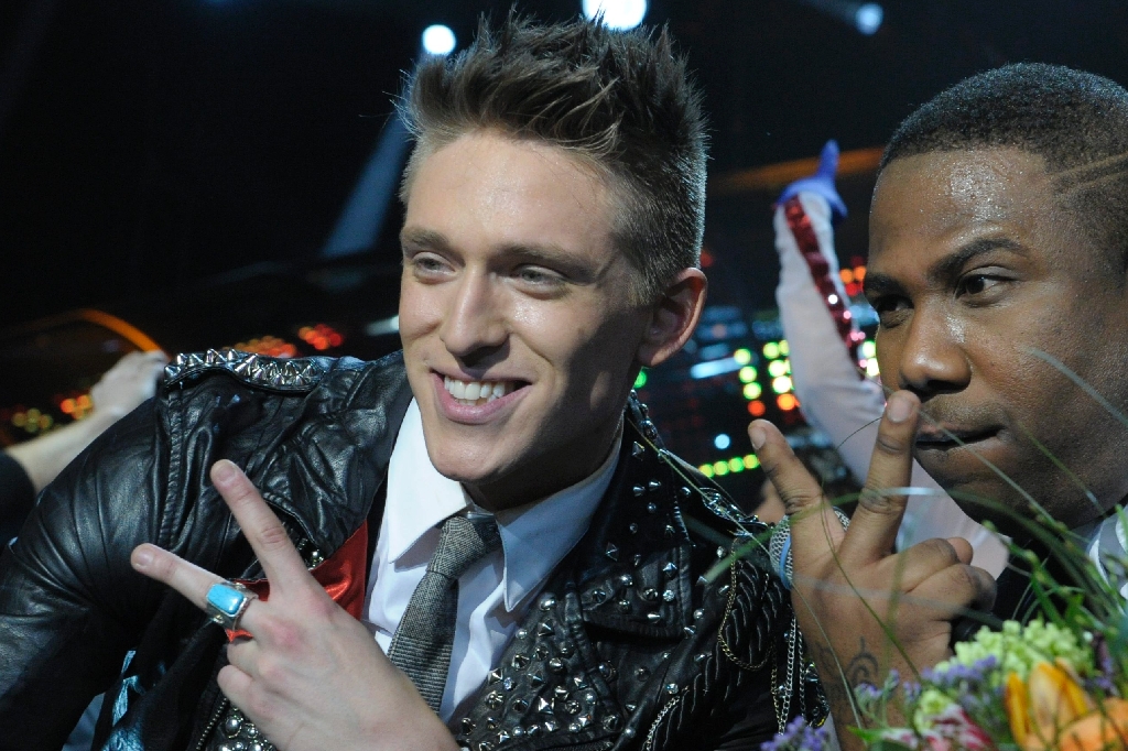 2011. Danny gick vidare till final i "Melodifestivalen" med sin låt In the club. 2011. Danny gick vidare till final i "Melodifestivalen" med sin låt In the club.