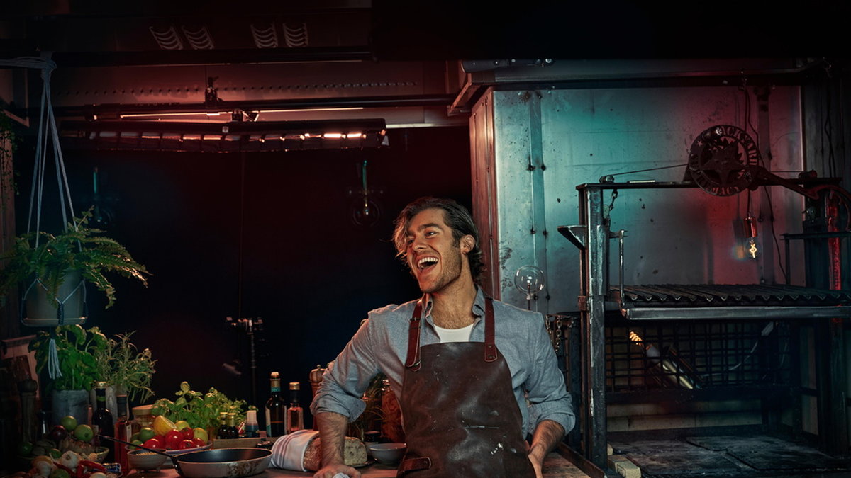 Benjamin Ingrosso återvänder till köket i 'Benjamin's'. Pressbild.