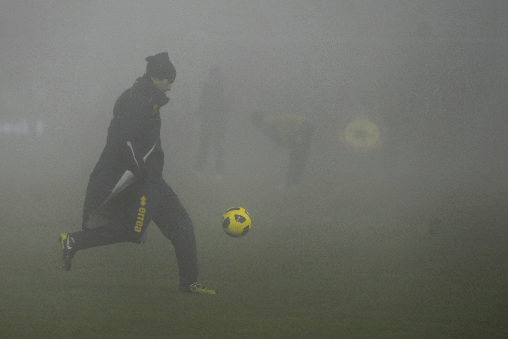 Dimman glider in över italiensk fotboll