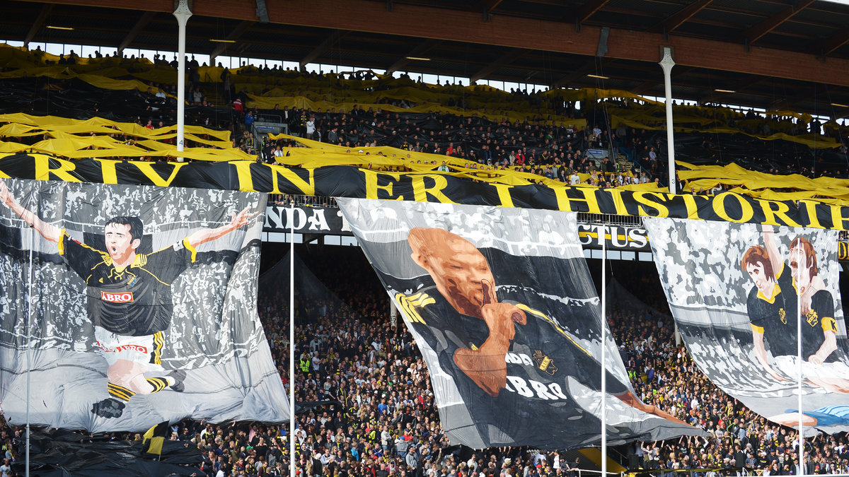 Den 16 september 2013 var det dags för det sista derbyt någonsin på Råsunda. AIK valde att hylla sina legender och bad sina spelare att skriva in sig i historien. 