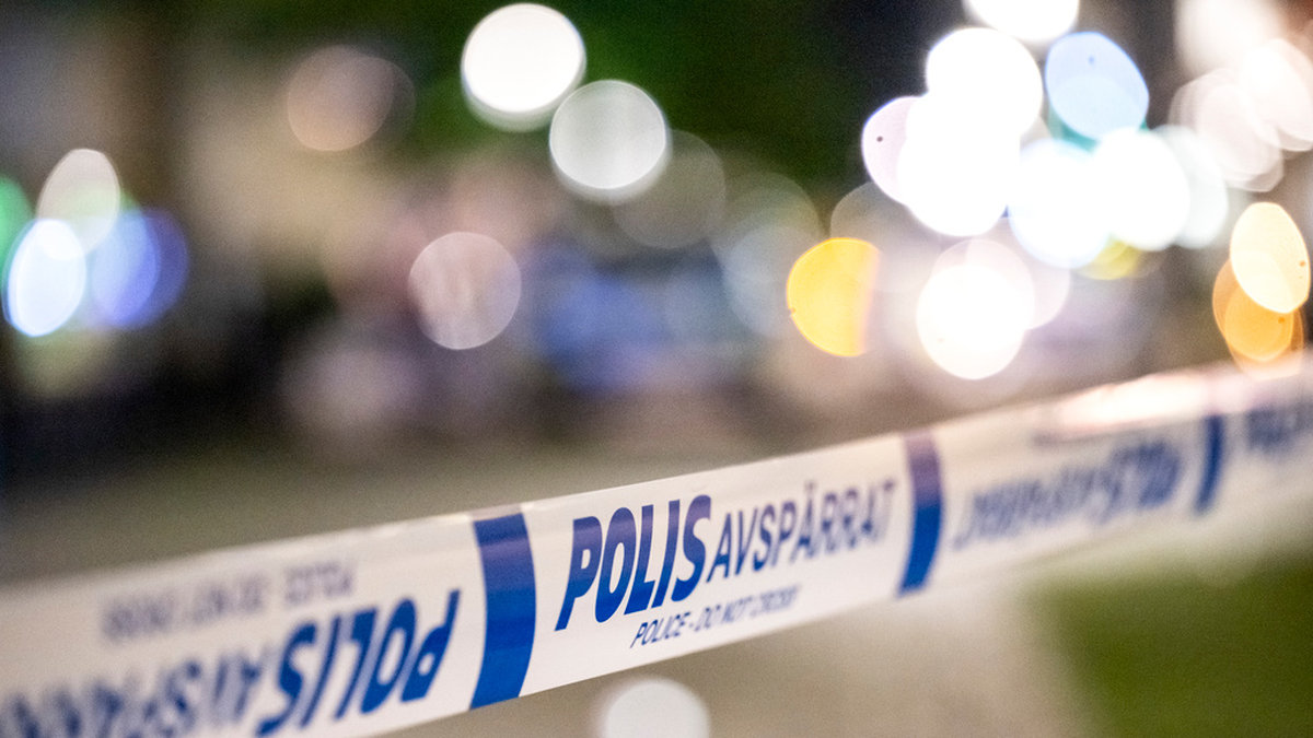 Polis och räddningstjänst undersökte misstänkt pulver i Sundbyberg. Arkivbild.