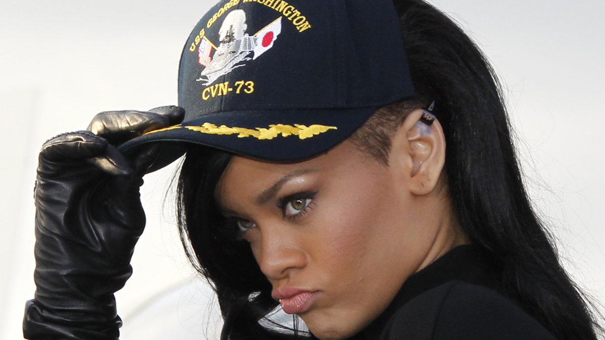 Rihanna under en fotografering för filmen "Battleship" där hon har en roll. 