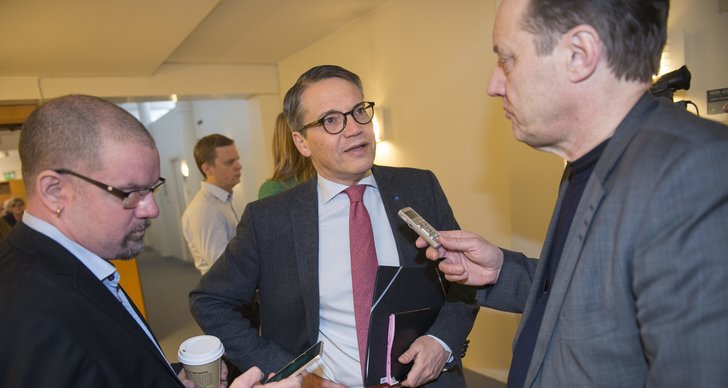 Göran Hägglund, Parti, Avgår, Kristdemokraterna