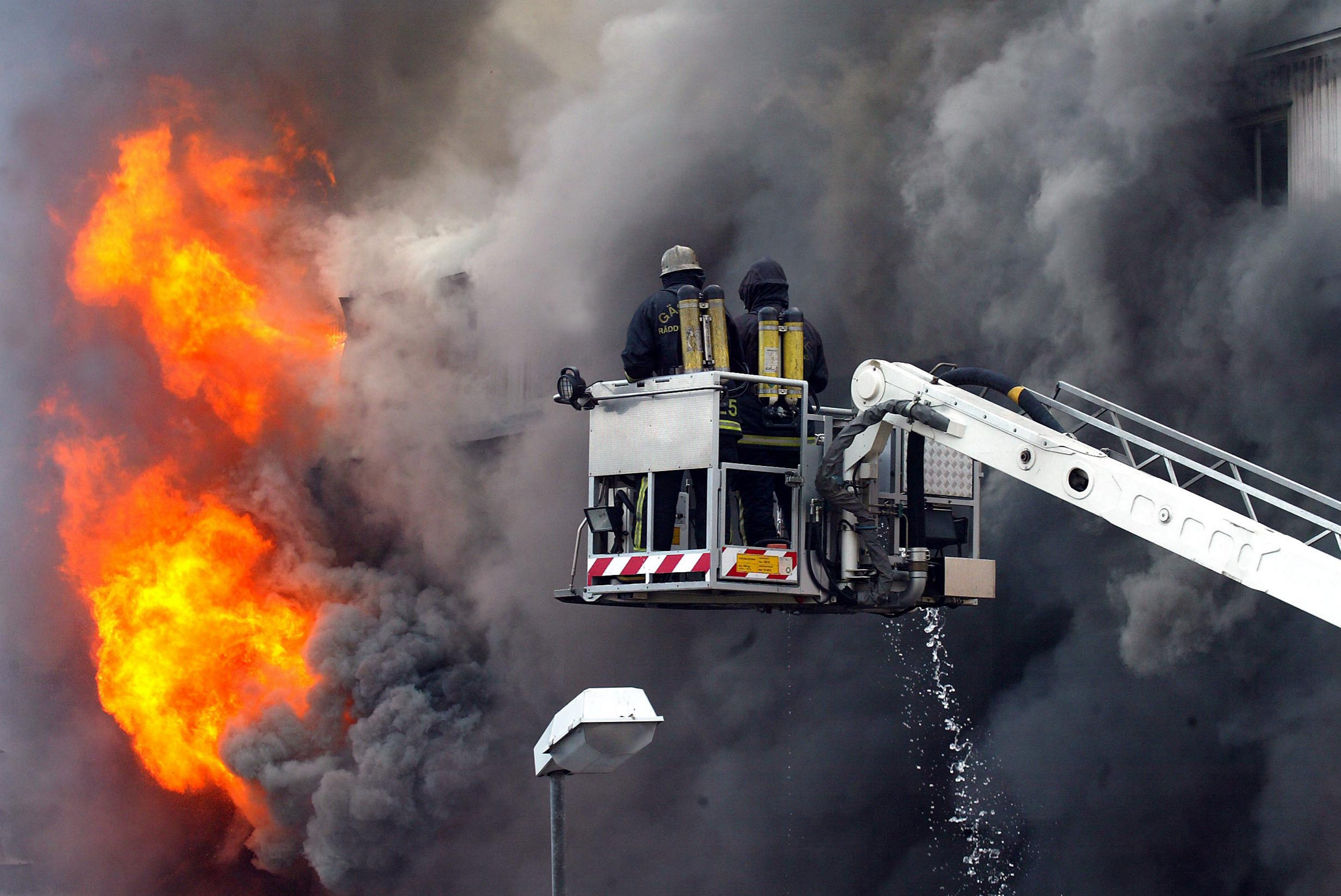 156 personer fick lämna sina hem efter branden i Huskvarna 

