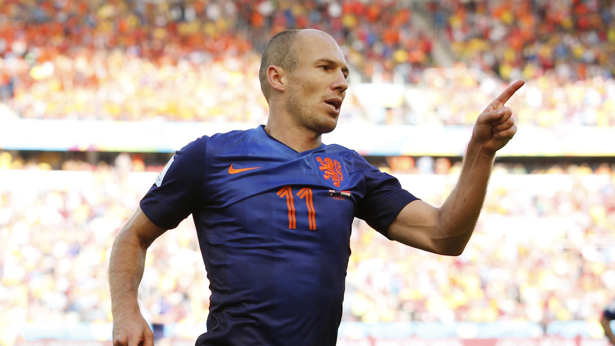 Robben och van Persie delar skytteligan i VM tillsammans med Thomas Müller. 