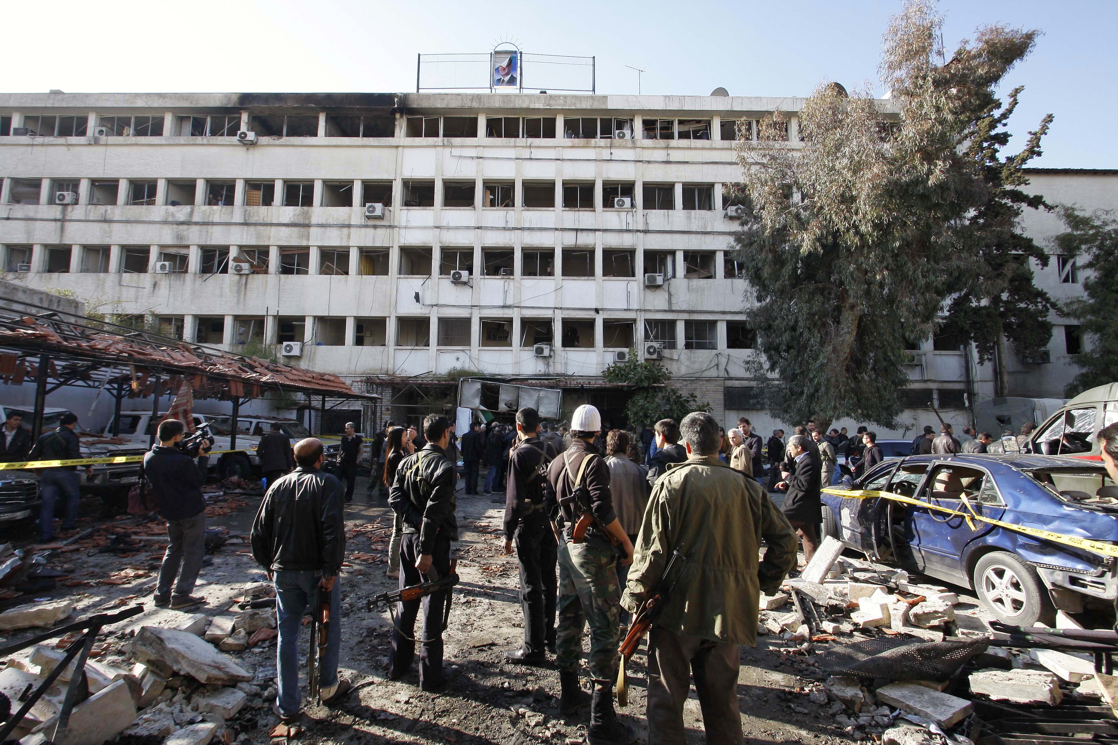 Två bilbomber sprängdes i Damascus. 