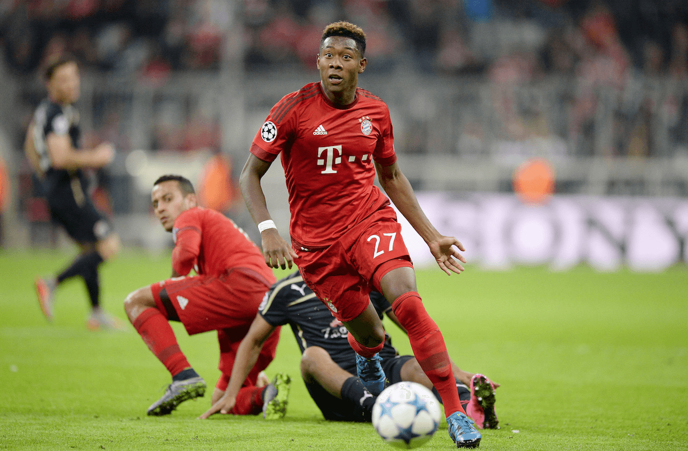 Vänsterback: David Alaba. Alaba kan spela på nästa alla positioner, slå frisparkar, lägga straffar och har en bollkontroll utöver det vanligt. Vänsterback: David Alaba. Alaba kan spela på nästa alla positioner, slå frisparkar, lägga straffar och har en bollkontroll utöver det vanligt.