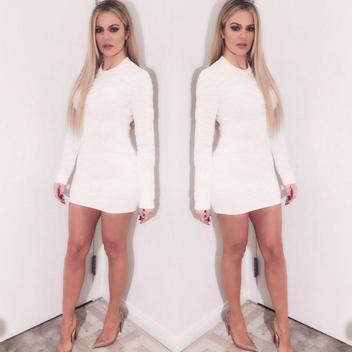 Khloe Kardashian kör helvitt. Khloe Kardashian kör helvitt.