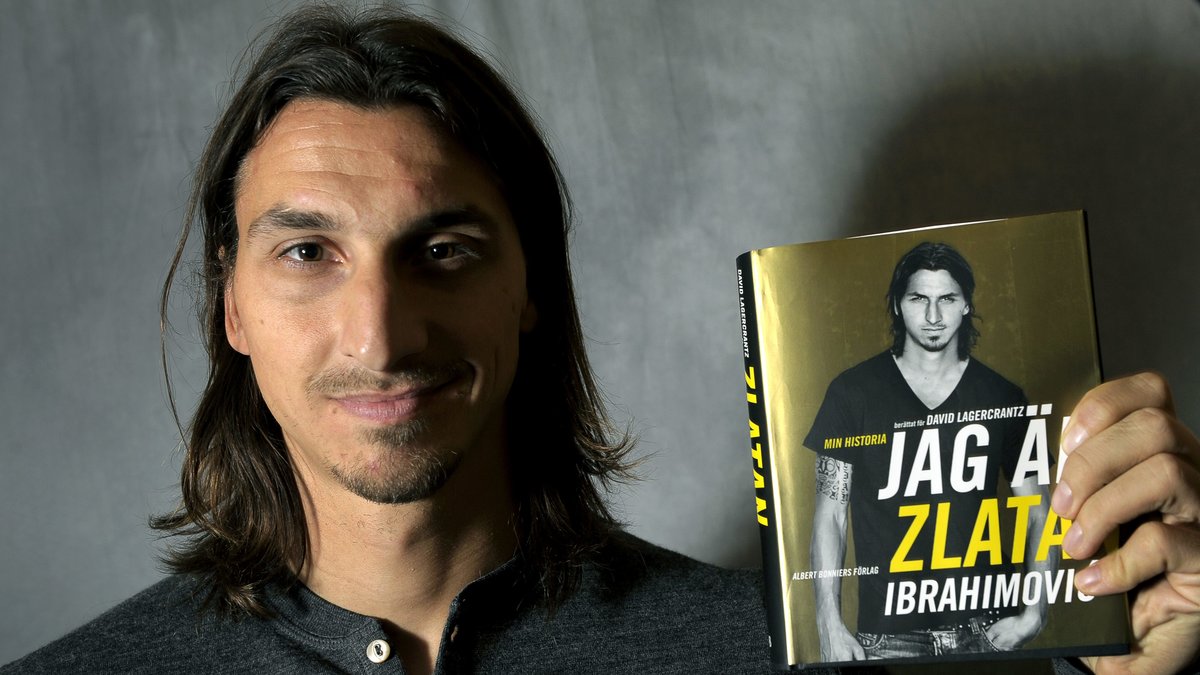 Zlatans bok om spelet bakom kulisserna och sin uppväxt har blivit en jättesuccé. 
