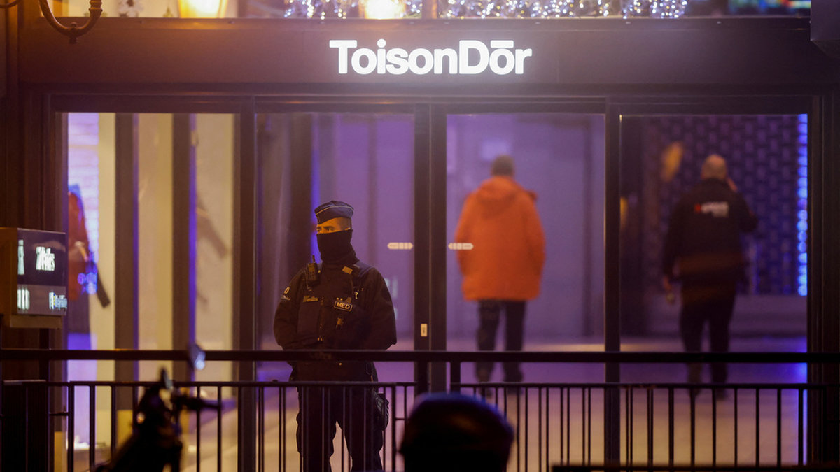 En svensk medborgare skadades i ett skottlossning i Bryssel på onsdagskvällen.