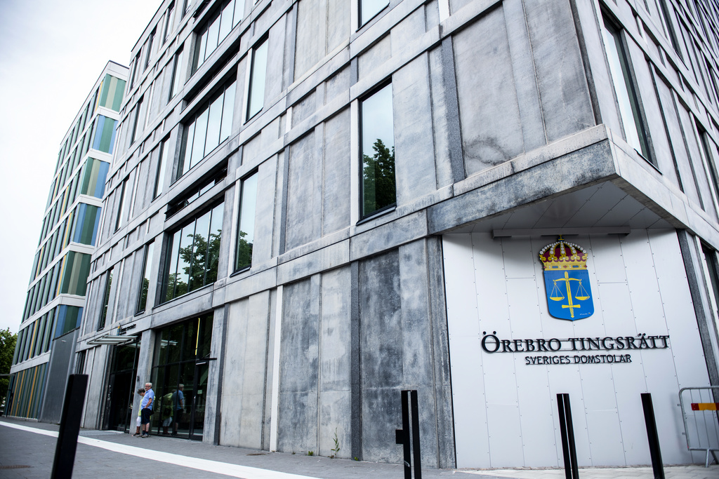 Örebro tingsrätt dömer fyra föräldrar till fängelse för barnäktenskapsbrott. Arkivbild.