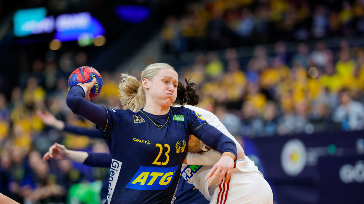 Emma Lindqvist tror inte att semifinalmotståndaren Frankrike darrar av rädsla, trots den fina blågula insatsen mot Tyskland.