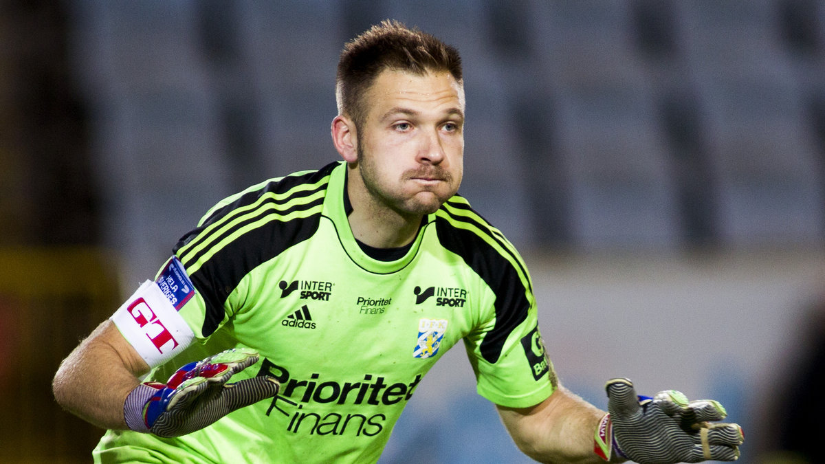 10. John Alvbåge i IFK Göteborg tjänar 1 576 675 kronor per år.