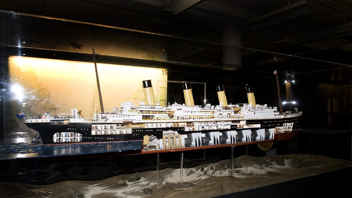 Modell av det förlista skeppet Titanic. Arkivbild.