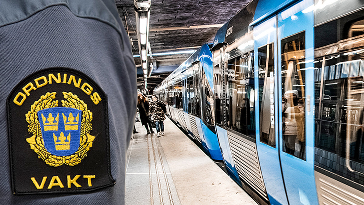 Ordningsvakt känd från tunnelbanan häktad
