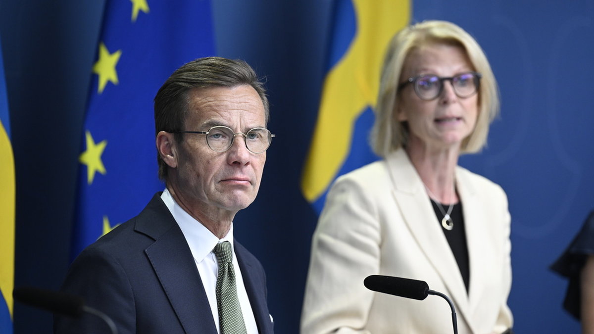 Statsminister Ulf Kristersson (M), finansminister Elisabeth Svantesson (M).
