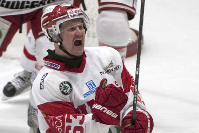 Ilkka Pikkarainen storspelade och satte tre mål.