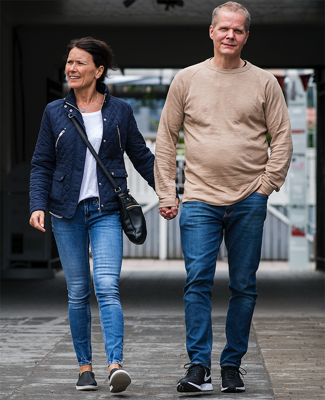 Kaj Linna med flickvännen Petra. Kaj Linna med flickvännen Petra.
