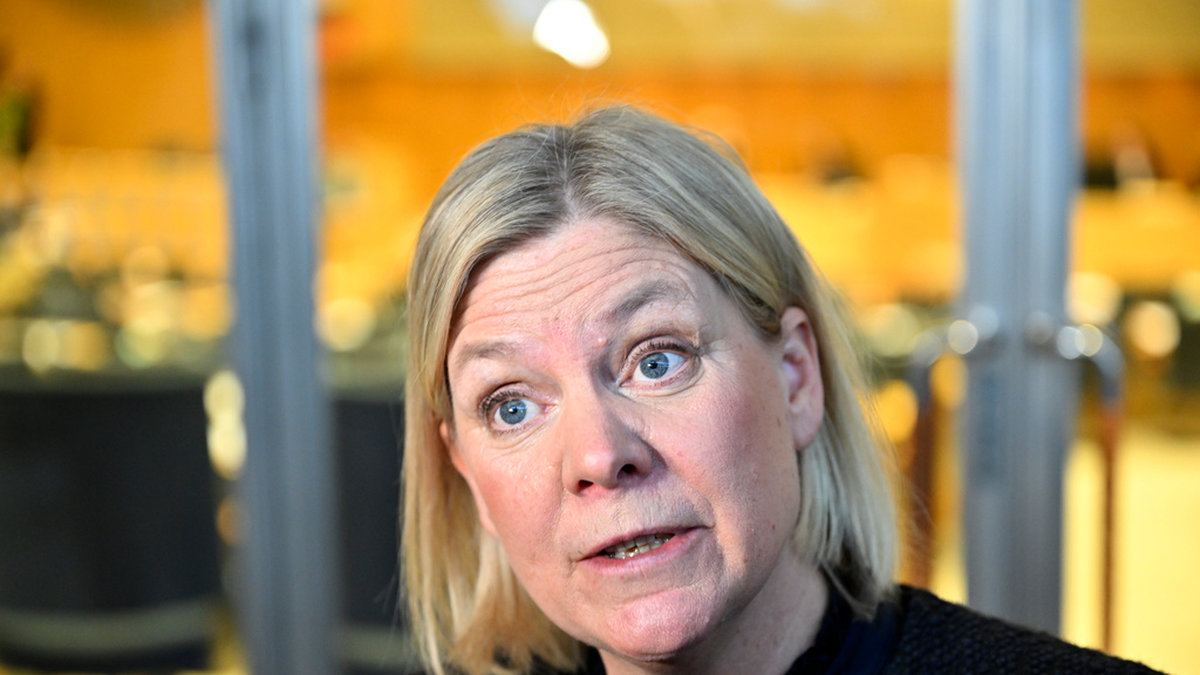 'Nu finns de här diskussionerna, sätt på er ledartröjan och kör', uppmanar S-ledaren Magdalena Andersson regeringen. Arkivbild.